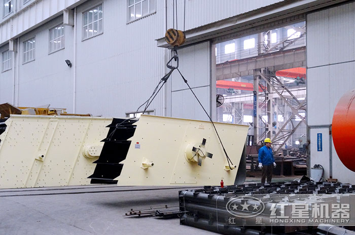 圓振動篩生產(chǎn)車間 圓振動篩生產(chǎn)車間