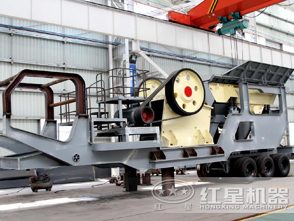 車載移動鄂式碎石機(jī) 車載移動鄂式碎石機(jī)