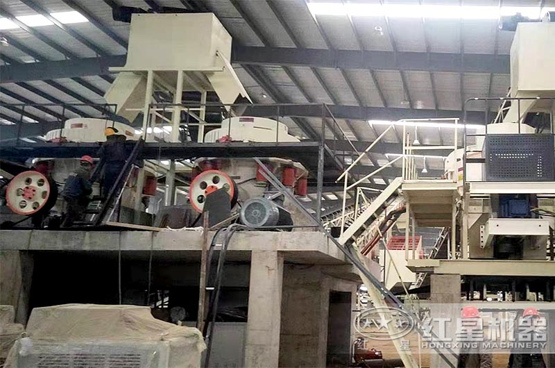 吉林制砂生產(chǎn)線現(xiàn)場一 吉林制砂生產(chǎn)線現(xiàn)場一