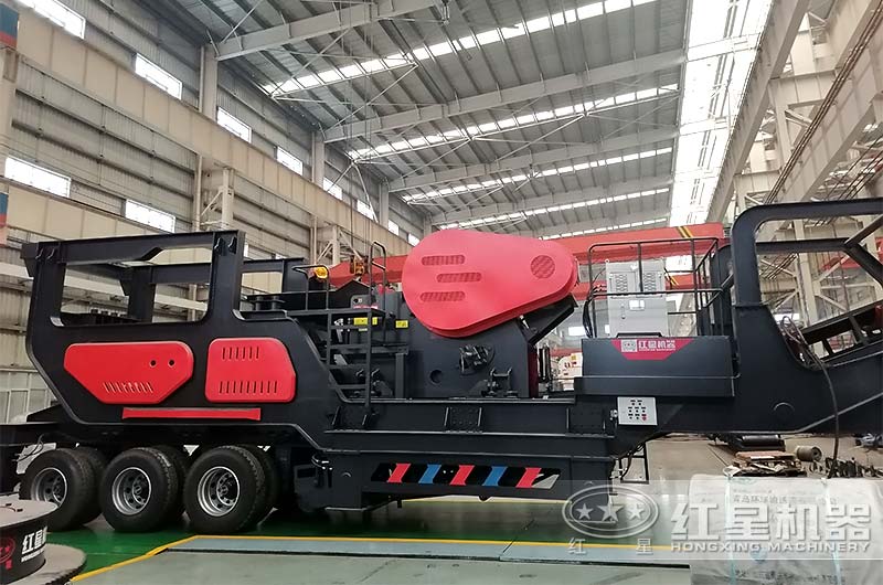移動鄂式破碎機(jī) 移動鄂式破碎機(jī)