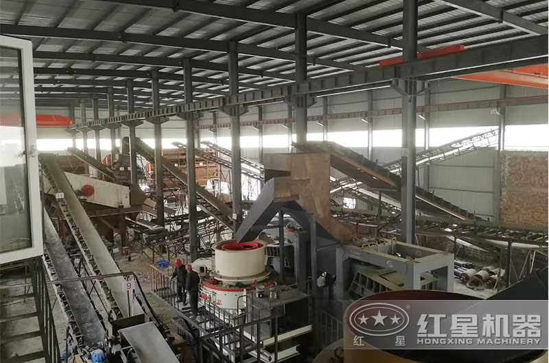 花崗巖碎石制砂用哪種機(jī)器好？