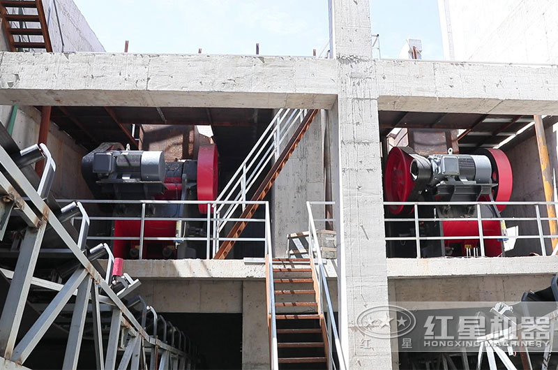 浙江舟山制砂生產(chǎn)線現(xiàn)場一 浙江舟山制砂生產(chǎn)線現(xiàn)場一