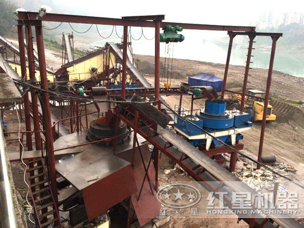 制砂生產線現(xiàn)場 制砂生產線現(xiàn)場