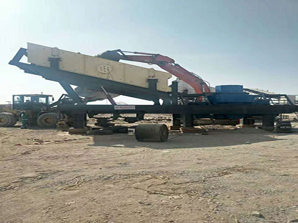 時產(chǎn)200噸流動制砂機(jī) 時產(chǎn)200噸流動制砂機(jī)