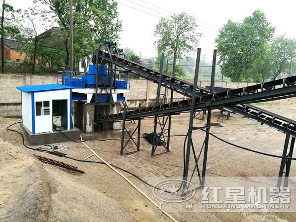 小型河卵石制砂生產(chǎn)線現(xiàn)場 小型河卵石制砂生產(chǎn)線現(xiàn)場