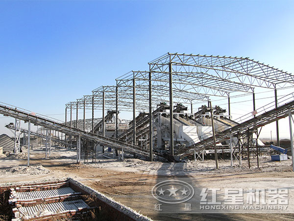 環(huán)保型制砂機(jī)應(yīng)用現(xiàn)場 環(huán)保型制砂機(jī)應(yīng)用現(xiàn)場