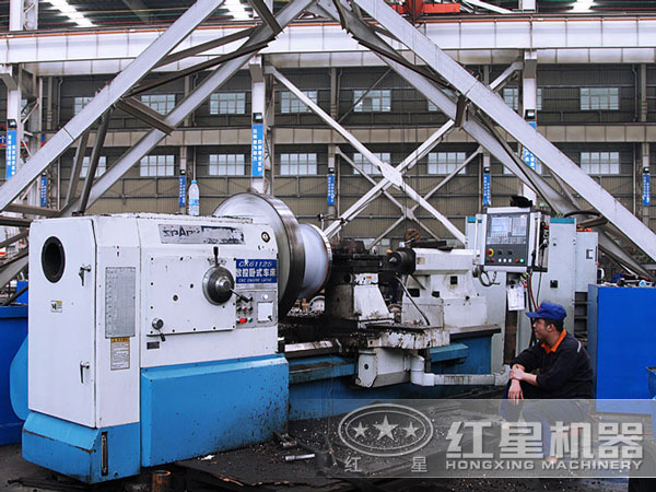 紅星機(jī)器生產(chǎn)車(chē)間 紅星機(jī)器生產(chǎn)車(chē)間