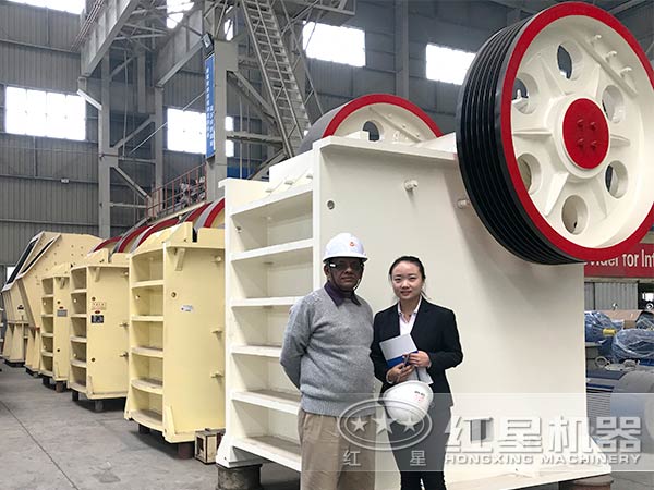 用戶(hù)來(lái)廠(chǎng)家參觀(guān)試機(jī) 用戶(hù)來(lái)廠(chǎng)家參觀(guān)試機(jī)