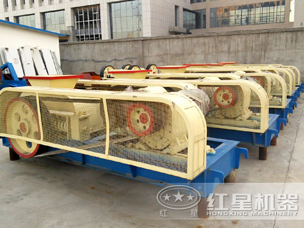 對輥式破碎機 對輥式破碎機