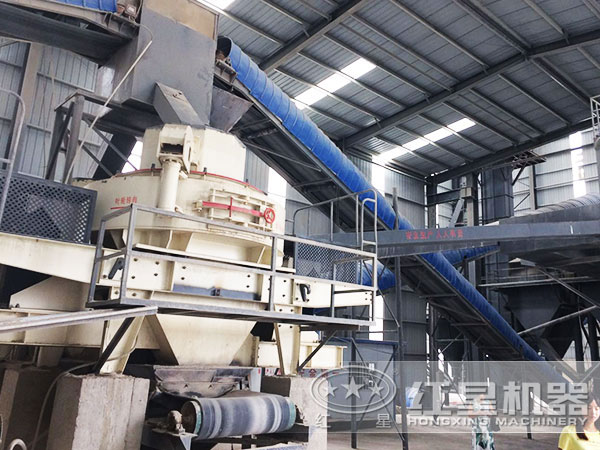 鵝卵石制砂設備作業(yè)現(xiàn)場 鵝卵石制砂設備作業(yè)現(xiàn)場