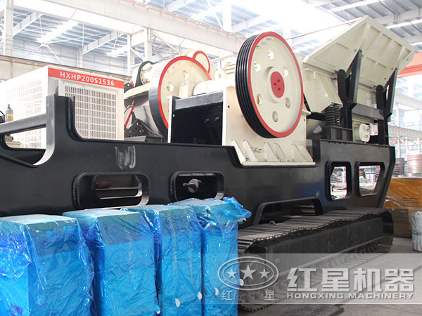 流動顎式磕石機細節(jié)圖 流動顎式磕石機細節(jié)圖