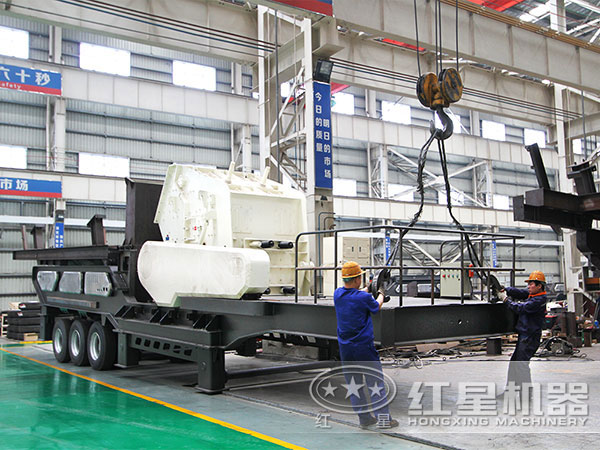 移動(dòng)反擊式破碎站廠家生產(chǎn)制造 移動(dòng)反擊式破碎站廠家生產(chǎn)制造