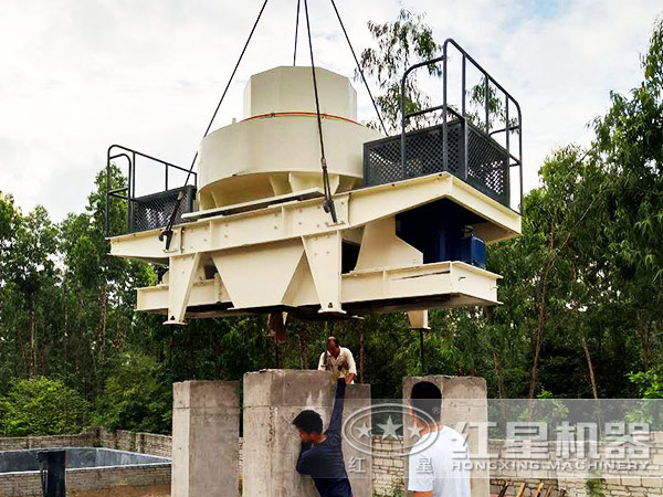 珍珠巖制砂生產(chǎn)線安裝現(xiàn)場 珍珠巖制砂生產(chǎn)線安裝現(xiàn)場