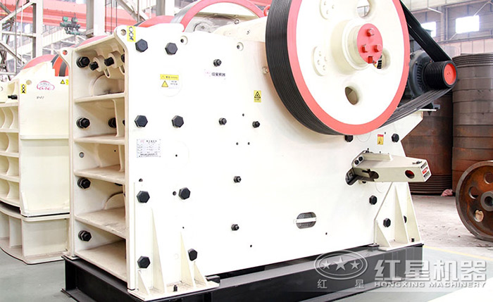 一級破碎設(shè)備顎式破碎機(jī) 一級破碎設(shè)備顎式破碎機(jī)