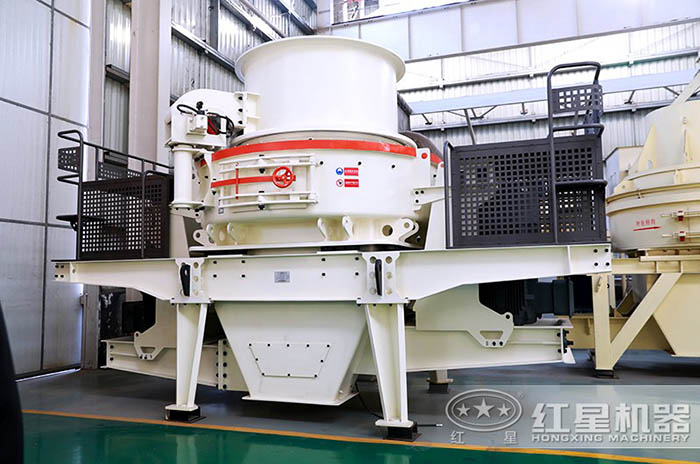 紅星生產(chǎn)的石頭制砂機(jī) 紅星生產(chǎn)的石頭制砂機(jī)