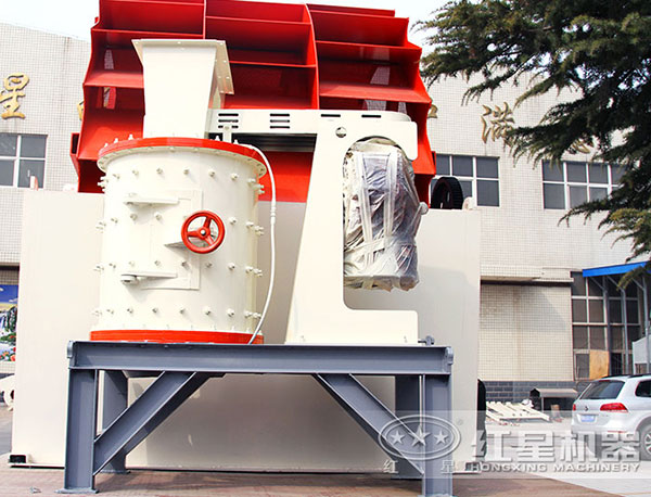 立式復(fù)合粉粹機(jī)正面圖 立式復(fù)合粉粹機(jī)正面圖