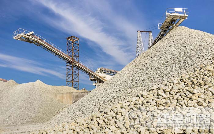 砂石企業(yè)現(xiàn)場 砂石企業(yè)現(xiàn)場