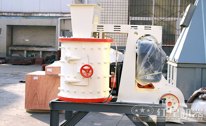 立式復(fù)合式破碎機 立式復(fù)合式破碎機