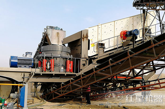 移動(dòng)破碎篩分一體化生產(chǎn)線現(xiàn)場展示 移動(dòng)破碎篩分一體化生產(chǎn)線現(xiàn)場展示