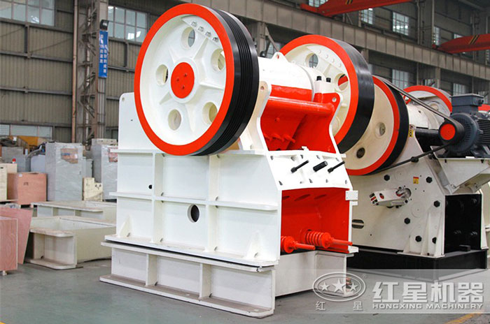 顎式破碎機(jī)設(shè)備展示 顎式破碎機(jī)設(shè)備展示