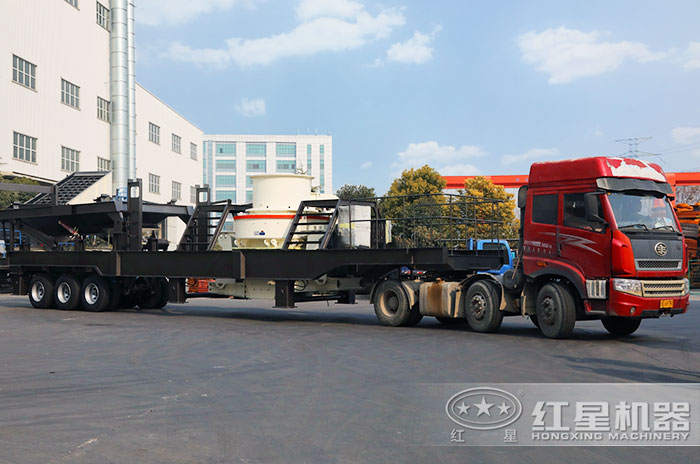 移動制砂機發(fā)貨現(xiàn)場 移動制砂機發(fā)貨現(xiàn)場