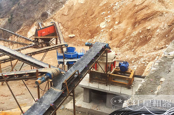 制砂作業(yè)現(xiàn)場 制砂作業(yè)現(xiàn)場