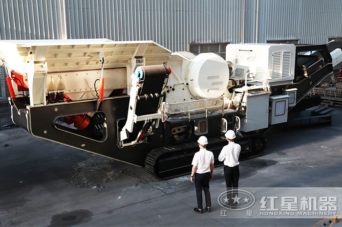 客戶到廠區(qū)參觀小型建筑垃圾回收再利用設(shè)備 客戶到廠區(qū)參觀小型建筑垃圾回收再利用設(shè)備