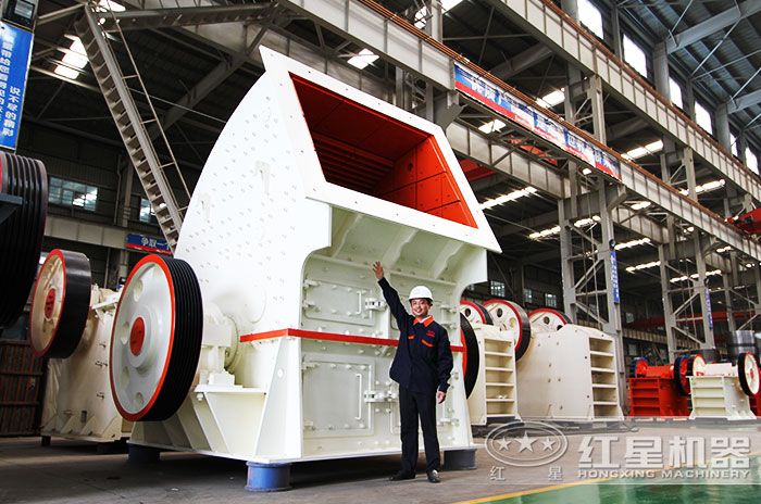 大型煤炭破碎機設(shè)備展示 大型煤炭破碎機設(shè)備展示