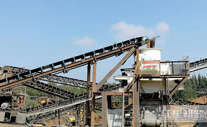 石頭粉碎成沙用戶加工現(xiàn)場 石頭粉碎成沙用戶加工現(xiàn)場