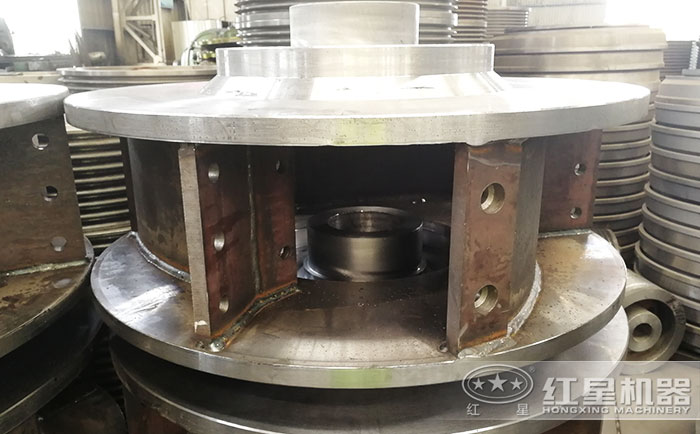 制砂機葉輪細節(jié)展示圖 制砂機葉輪細節(jié)展示圖