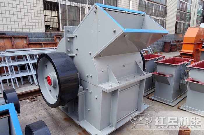 焦碳錘式破碎機(jī) 焦碳錘式破碎機(jī)