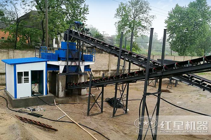 紅星福建用戶時(shí)產(chǎn)200噸石打石制沙機(jī)作業(yè)現(xiàn)場(chǎng) 紅星福建用戶時(shí)產(chǎn)200噸石打石制沙機(jī)作業(yè)現(xiàn)場(chǎng)