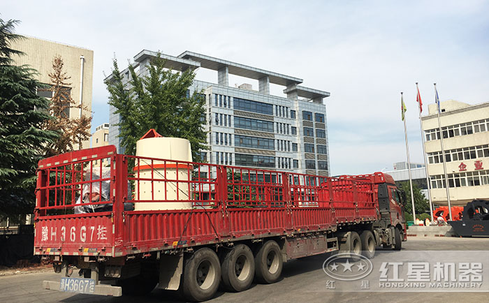 復(fù)合式破碎機(jī)發(fā)往山西 復(fù)合式破碎機(jī)發(fā)往山西