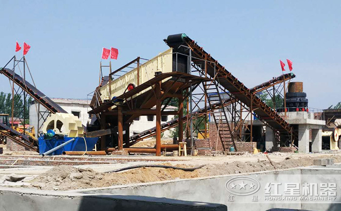 水洗砂生產(chǎn)線(xiàn)加工現(xiàn)場(chǎng)