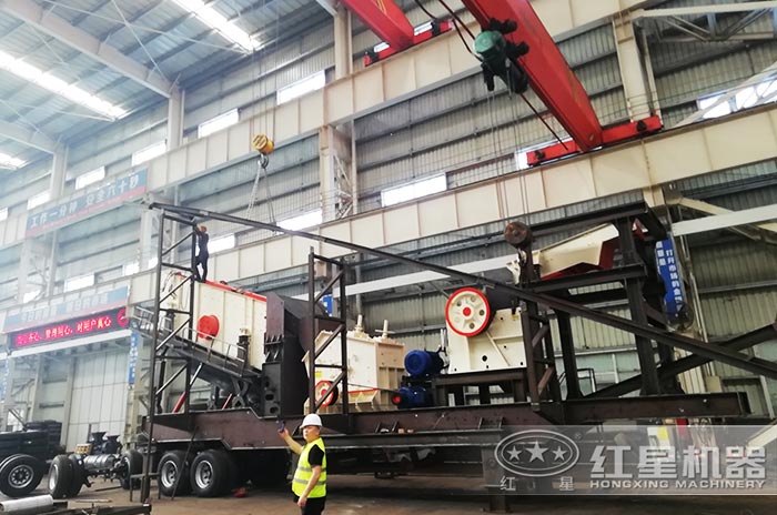 四合一設備生產車間 四合一設備生產車間