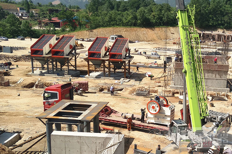 紅星用戶破碎生產線安裝現(xiàn)場