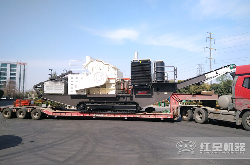 移動(dòng)制砂設(shè)備發(fā)貨現(xiàn)場(chǎng) 移動(dòng)制砂設(shè)備發(fā)貨現(xiàn)場(chǎng)