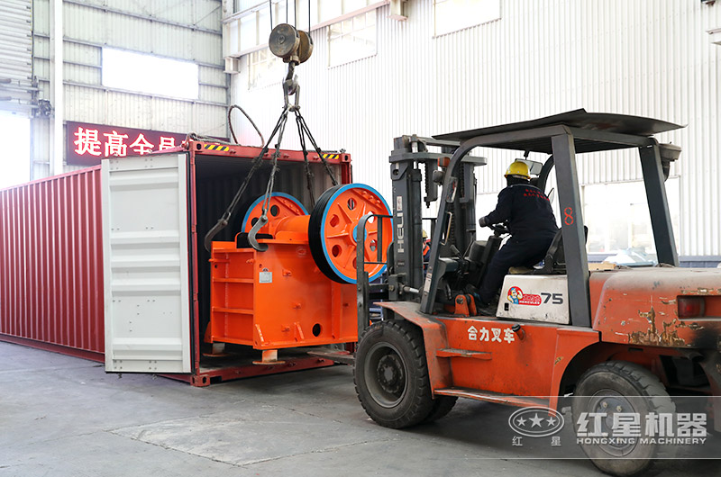 紅星廠家發(fā)貨現(xiàn)場 紅星廠家發(fā)貨現(xiàn)場