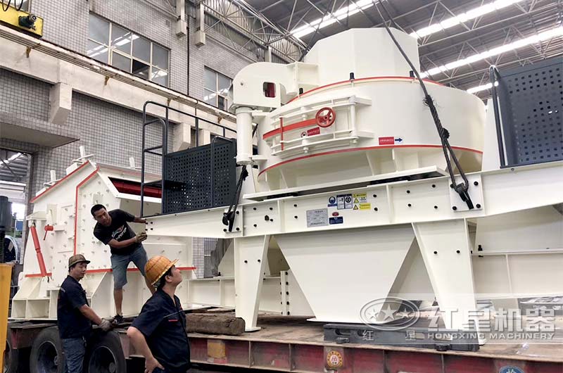 200噸/時(shí)制砂機(jī)生產(chǎn)線發(fā)貨 200噸/時(shí)制砂機(jī)生產(chǎn)線發(fā)貨