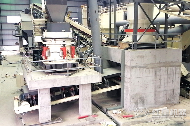 全封閉式大型環(huán)保石料廠車間實景 全封閉式大型環(huán)保石料廠車間實景