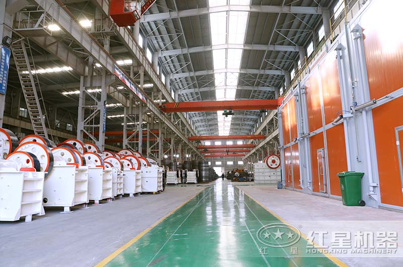 紅星鄂式碎石機(jī)生產(chǎn)車間 紅星鄂式碎石機(jī)生產(chǎn)車間