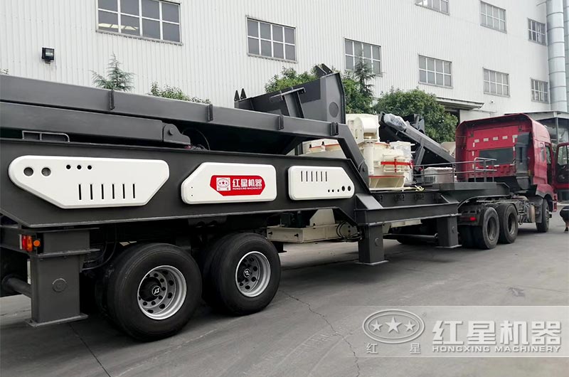 破碎鵝卵石的移動制沙機設備 破碎鵝卵石的移動制沙機設備