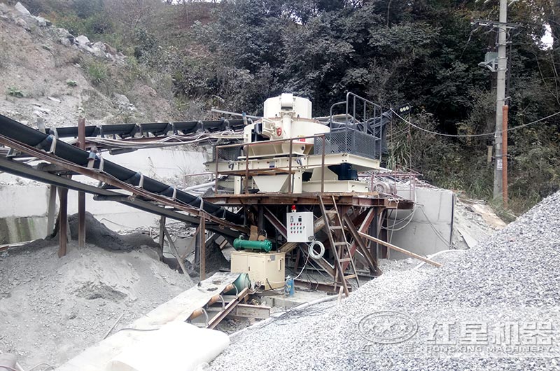 石英石制砂機設備生產現場 石英石制砂機設備生產現場