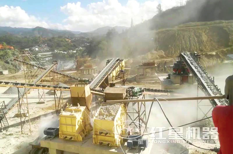 600t/h硅礦反擊式板錘制砂機生產(chǎn)現(xiàn)場 600t/h硅礦反擊式板錘制砂機生產(chǎn)現(xiàn)場