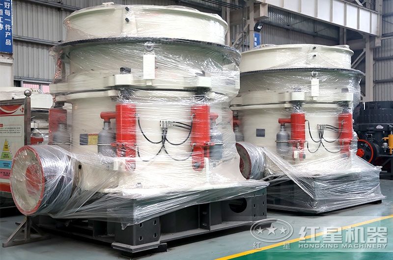 每小時產(chǎn)200噸石子的多缸圓錐機 每小時產(chǎn)200噸石子的多缸圓錐機