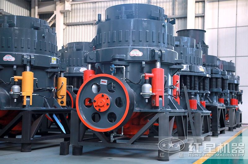 每小時產(chǎn)200噸石子的復(fù)合型圓錐機 每小時產(chǎn)200噸石子的復(fù)合型圓錐機