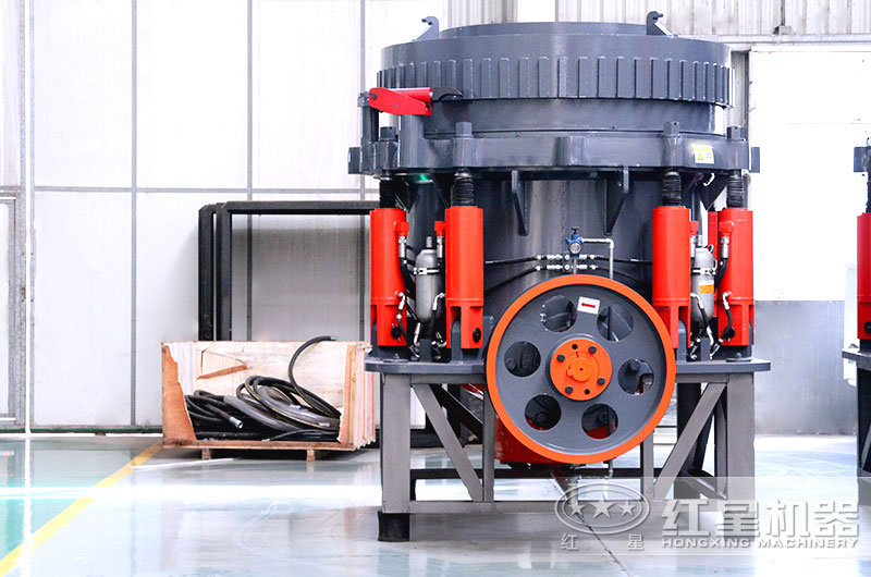 每小時產(chǎn)200噸石子的全液壓圓錐機 每小時產(chǎn)200噸石子的全液壓圓錐機